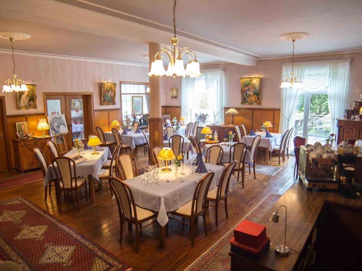 Hotel Zur Post - Burg An Der Mosel Exteriér fotografie