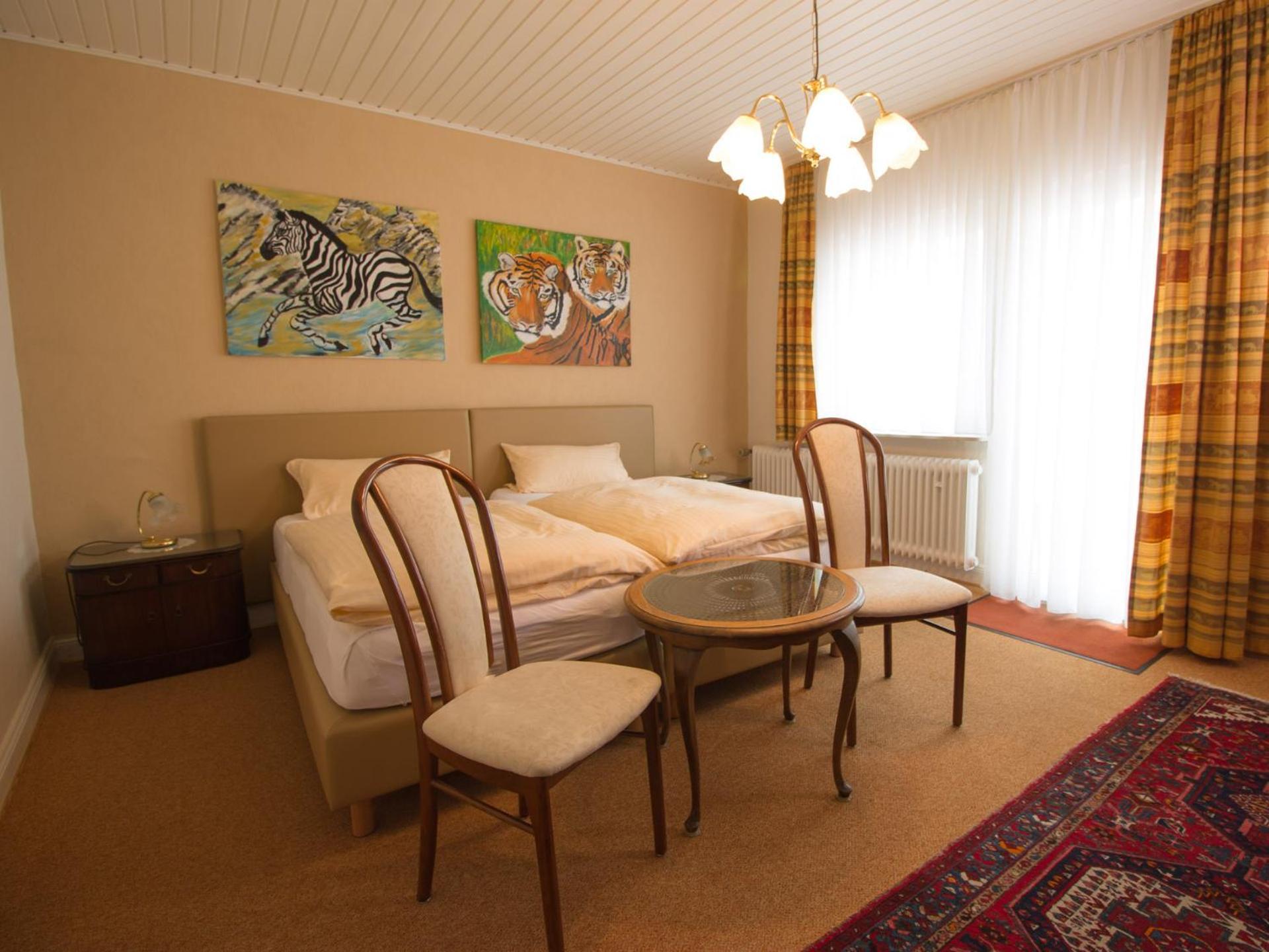 Hotel Zur Post - Burg An Der Mosel Pokoj fotografie